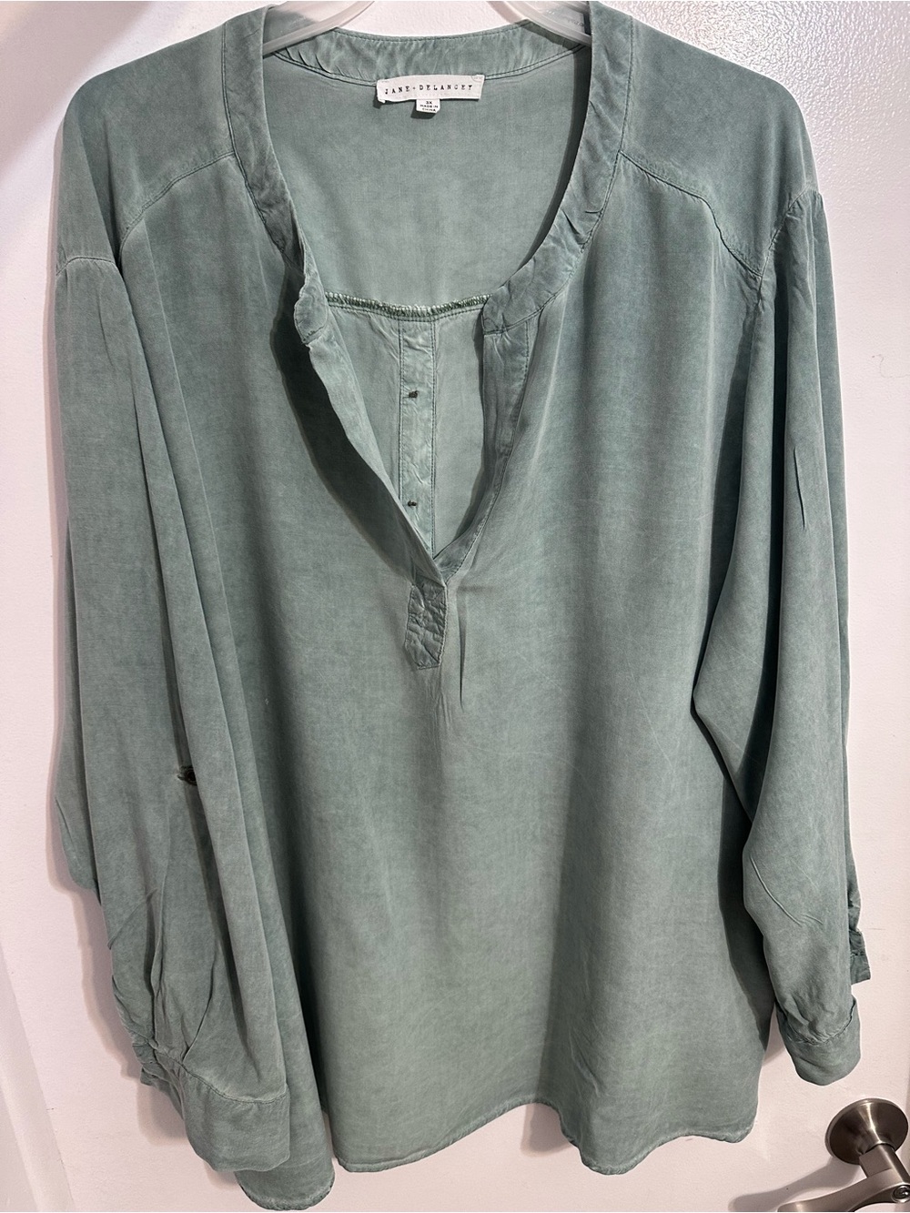 Jane + Delancey Washed Sage Green Long-Sleeve Blouse